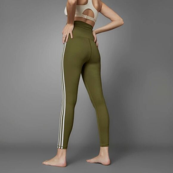 BNWT Adidas maternity leggings size XL - Picture 2 of 2